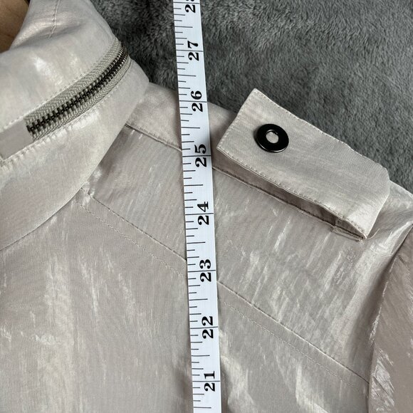 Chicos Windbreaker Jacket Womens Size 2 Metallic Beige Hooded Zip Pockets - Picture 7 of 11